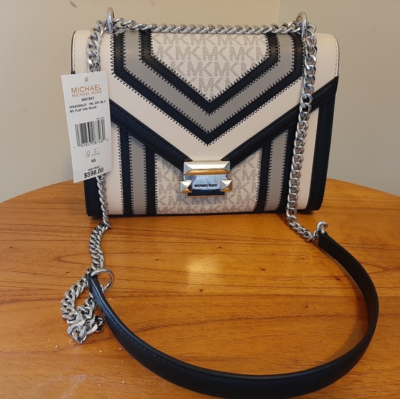 Michael Kors Handbags - Michael Kors New Black & White Shoulder Bag New With Tag